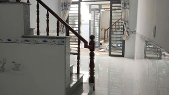 nhà góc 2 mặt tiền gần chợ  – giá tốt 690tr – dọn vào ở ngay