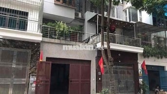 Chính chủ cho thể tầng 1 biệt thự KĐT Văn Phú