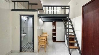 TRỐNG SẴN DUPLEX CỬA SỔ - FULL NỘI THẤT - CÓ THANG MÁY - AN NINH TỐT