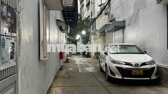 🔥 HẺM XE HƠI, HUỲNH VĂN BÁNH – 5 TẦNG BTCT,4PN – SD 110M2 – CHỈ 7 TỶ 🔥