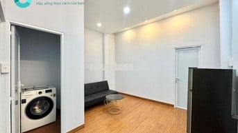 Cho thuê CHDV 1PN tách bếp THANG MÁY ngay PARCMALL gần cầu chữ Y