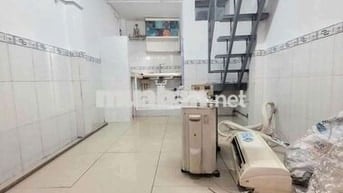 CHO THUÊ NHÀ HẺM ĐƯỜNG 25A,3Mx6M, 1PN, 1WC