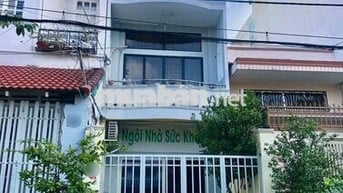 Cho thuê nhà 4x20m mặt tiền đường số Tân Quy, Q.7