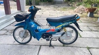 Cần bán Wave thái 110 chính chủ,