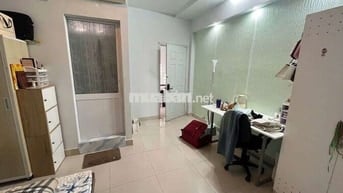 Nhà 3 PN Lê Quang Định giá chỉ 16tr