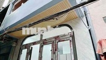 - ĐỐI DIỆN CHI CỤC THUẾ Q4 - KHU HÀNH CHÍNH CẤP CAO  - XE HƠI ĐẬU KẾ B