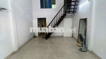 MẶT TIỀN ĐƯỜNG ĐỘI CUNG GẦN CHỢ CHIM XANH