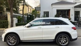 Mercedes Benz GLC 2018 300 4MATIC - 80000 km