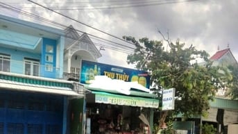 BÁN NHÀ 1 TRỆT 1 LẦU BUÔN BÁN TẠP HOÁ Ở CHỢ BÌNH CHÁNH GIÁ 620Tr