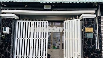 Nhà 2 Tầng Hẻm Xe Hơi Đường Tỉnh Lộ 43 - Ngang 4,5m Giá Chỉ 4,5 Tỷ