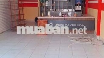 mặt tiền nguyễn tri phương  gần chợ DĨ An 2