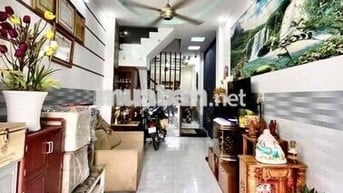 5,89 tỷ, bán nhà 47 m2- Quận 6, Tân Hoà Đông, 2 tầng BTCT, Sổ riêng