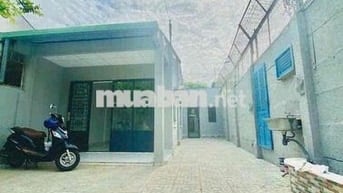 Nhà cho thuê nguyên căn sân vườn khu Cư Xá Điện Lực