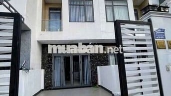 Cho thuê nhà Phú Mỹ cách Phạm Ngọc Thạch 100m