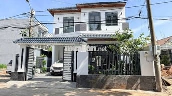 kẹt tiền bán lỗ nhà 52m2 lầu 2pn2wc giá 785 triệu SHR còn thương lượng