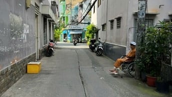 Gia đình cần bán căn nhà sát mặt tiền Nơ Trang Long, Bình Thạnh