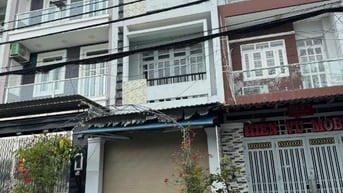 NHÀ 3 LẦU (4x20) ĐƯỜNG ĐẸP MẶT TIỀN SỐ 33 BÌNH PHÚ Q.6