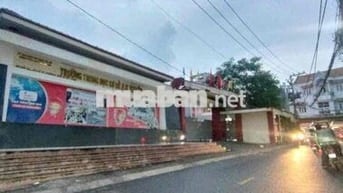 Bán Nhà 75m2 _ 4 Phòng Ngủ _ Ngay Chợ An Nhơn_ Nhỉnh 6tỷ 💥💥💥💥