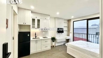 CĂN HỘ STUDIO BAN CÔNG FULL NỘI THẤT MỚI TINH NGAY Ô CHỢ DỪA - ĐỐNG ĐA