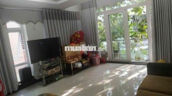 Bán nhà 4 tầng DT 4x12m, oto tới nơi, ngay bệnh viện Ung Bướu