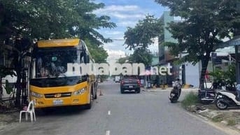 Mặt tiền đường 7m5 Nguyễn Công Triều tặng nhà kho kiên cố