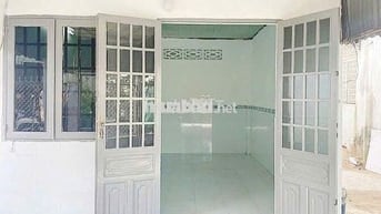 BÁN NHÀ CẤP 4 KIÊN CỐ GIÁ RẺ GẦN BV XUYÊN Á - CHỈ 1TỶ , CÓ SỔ RIÊNG