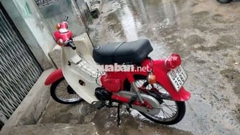 Cần bán chiếc cúp 78 50 có giấy màu sơn đỏ