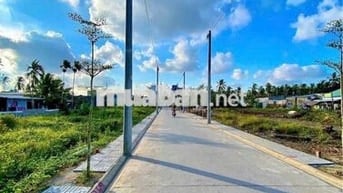 CÒN 2 LÔ GỐC 3MT NGAY ĐƯỜNG 3 THÁNG 2 GIÁ HẠT DẺ