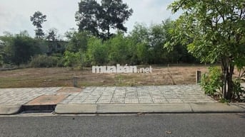 Đất cách mặt tiền Nguyễn Văn Khạ chỉ 50m : 110m2 (5x20) . Giá 1 tỷ 300