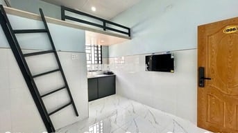 DUPLEX GIÁ SIU RẺ CỬA SỔ TRỜI ĐẦY ĐỦ TIỆN NGHI