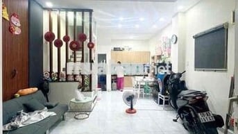 CĂN GÓC SÁT CHỢ TÂN HƯƠNG, NGANG 4,5m, HẺM XE HƠI TRÁNH, 4,3 TỶ