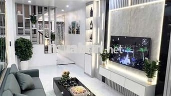 GIÁ 8.5 TỶ!NHÀ HÀO NAM - ĐỐNG ĐA:40M², 4 TẦNG - 2 MẶT THOÁNG, FULL NT!