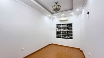 Nhà đẹp-Mặt ngõ-Ngõ thông-Gần phố oto-Xã Đàn 37mx4T- ở,thuê,KD-12.85tỷ