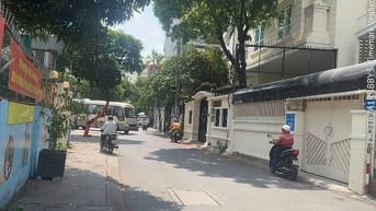 Bán nhà MT Hoàng Diệu, Q.Phú Nhuận 5x13-60m2 nhà 3 tầng giá rẻ 15,5 tỷ