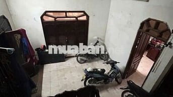 Cho thuê nhà số 4 ngách 30/46 phố Tạ Quang Bửu,phường Bách Khoa,Hà nội