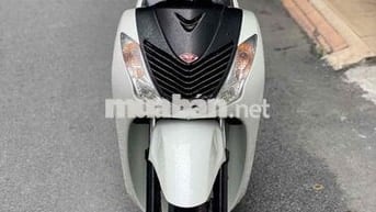 Sh 150i Màu trắng đen xe đẹp