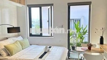 CHO THUÊ STUDIO BAN CÔNG FULL NỘI THẤT NHÀ MỚI 100% NGAY TRUNG TÂM