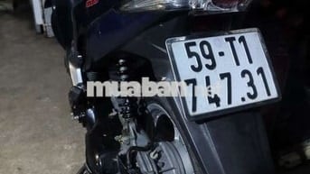 Xe nhà ít đi zin từ trong ra ngoài odo chuẩn 27k