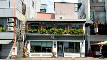 BÁN NHÀ GÓC 2 MẶT TIỀN VIEW SÔNG : 1068 TRƯỜNG SA - P. 12 