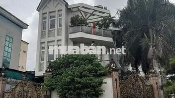 Biệt thự góc 2 MT sát Nguyễn Văn Trỗi 75m2 6 tầng hầm thang máy hồ bơi