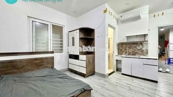 🌈 Studio Full NT - Khu Bàu Cát - cửa sổ Giếng trời