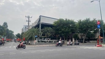 Bán Nhà góc 2 mặt tiền Đường Lê Văn Việt với Làng Tăng Phú, Q9