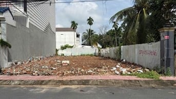 miếng đất kế chợ cần bán nhanh giá chỉ 650TR