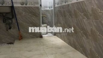 Nhà nguyên căn, 1 lầu,mới sửa sạch đẹp, 2.5m x 7m, đất:15m2,DTsd: 33m2