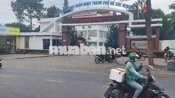 Bán nhà Hoàng Diệu 2,cạnh Đại Học Ngân Hàng Thủ Đức 140m2, chỉ 7 tỷ .