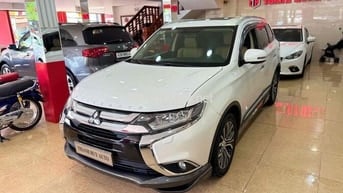 ❤️ MITSU OUTLANDER 2.0 PREMIUM 2018 5 VẠN KM ☘️