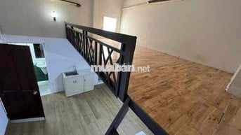 Phòng trọ Quận 10 cách UEH csB 300m