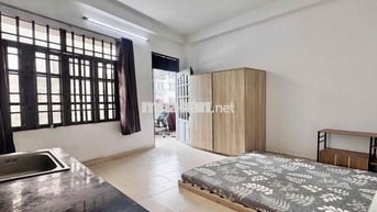 🏡Chính chủ cho thuê Phòng full nội thất có ban công ngay CV Thỏ Trắng