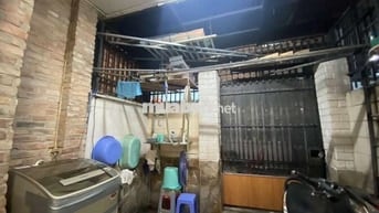 BÁN NHÀ 2 TẦNG HẺM 62 LÂM VĂN BỀN, TÂN KIỂNG, 4PN CHỈ NHỈNH 5Đ