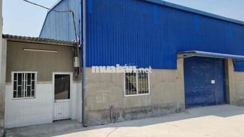 Kho xưởng 2500m2 Ngay Kênh Tham Lương - DT 2500m2 - đường cont chạy